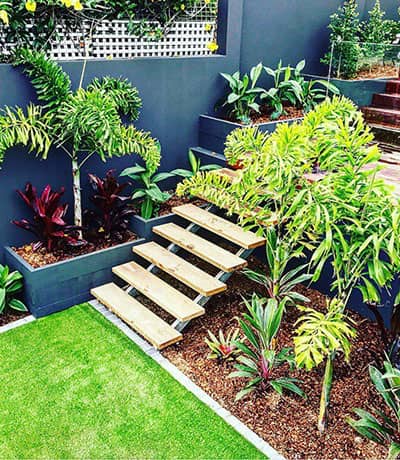 Soft-landscaping-service-tile